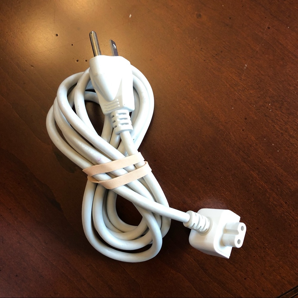 Apple AC 72” Power‎ Cable